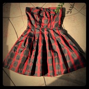 Retro Doll by HotTopic Pinup Rockabilly Red Plaid